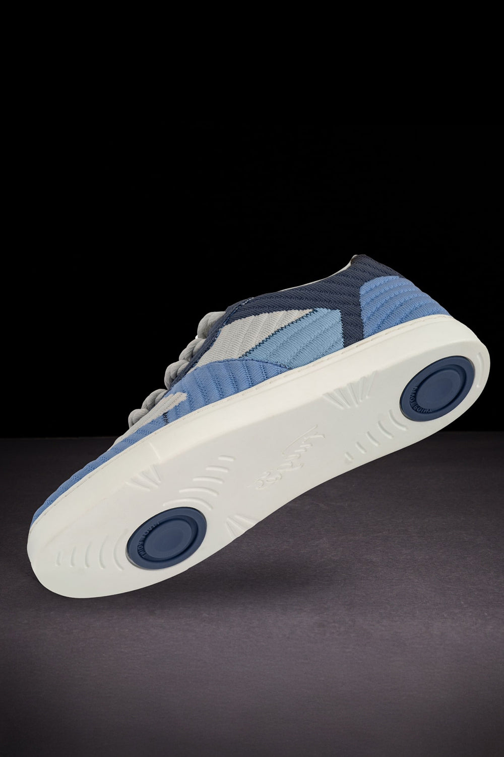 Fuego Jade Sustainable Low-Top Dance Sneaker Blue